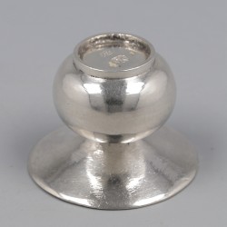 Miniatuur kwispedoor, Willem van Strant (1727-1742), Amsterdam ca. 1730, zilver.