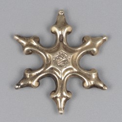 Naainecessaire (7), Johannes Mattheus van Kempen junior, Utrecht 1854-1858 / Franciscus de Cates, Rosmalen ca. 1880, goud.