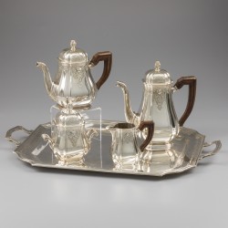 Koffie- en theeservies (5), Julienne Taelman, Gent ca. 1945, zilver.