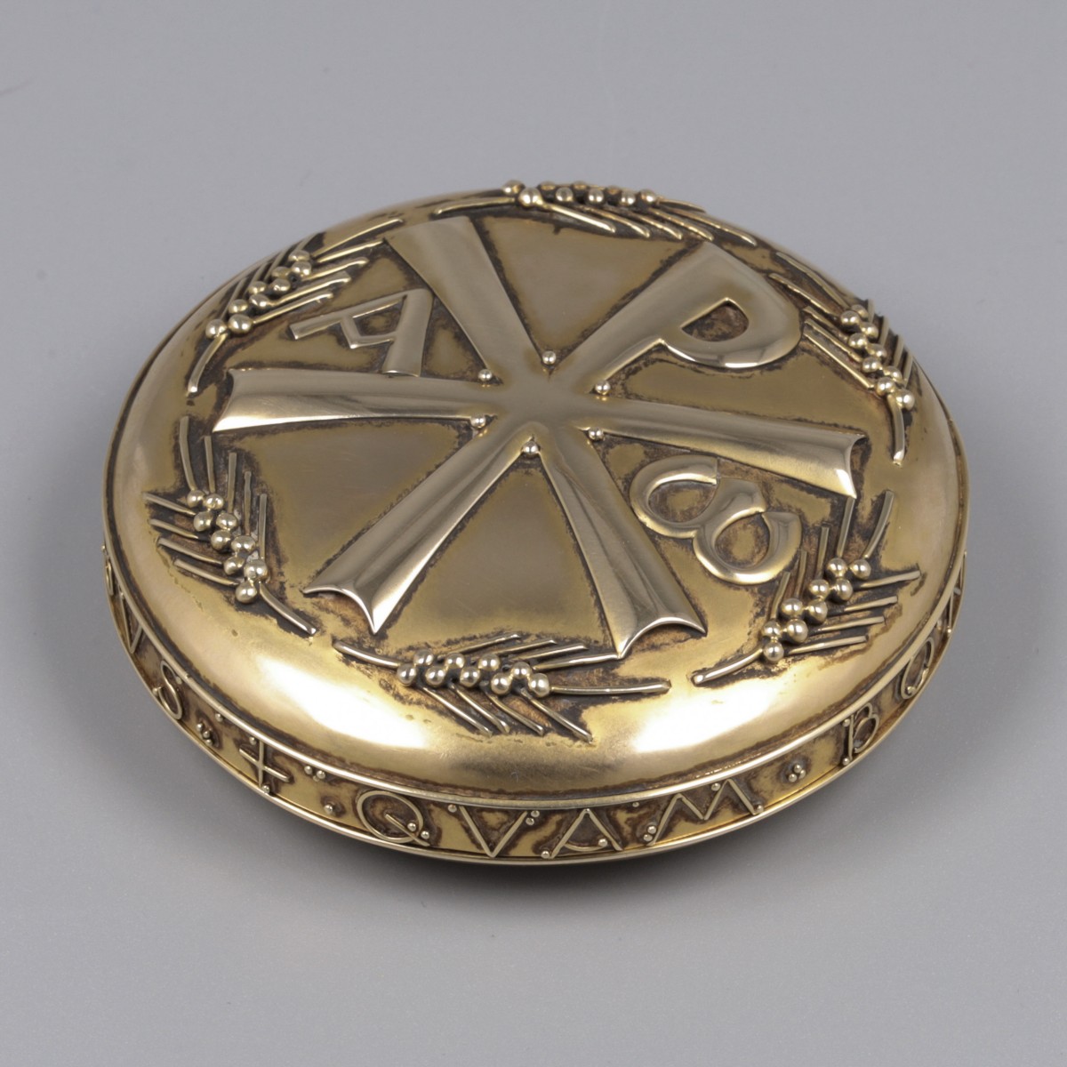 Hostiedoos, J.G.J.E. & L.H.M. Brom, Utrecht 1915-1955, goud.