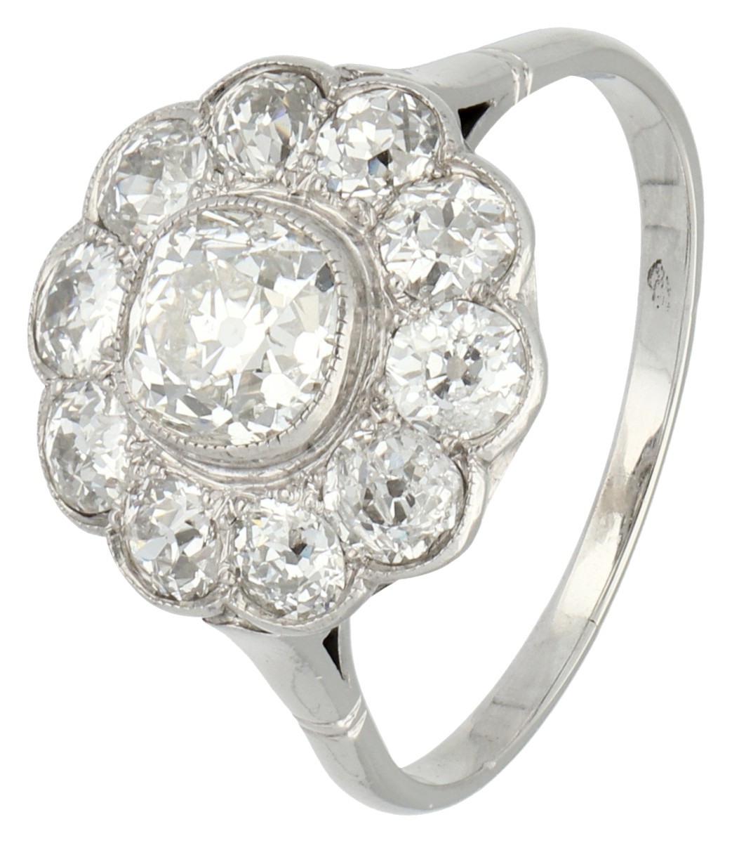 Platina ring bezet met totaal  2.27 ct. diamant, Inclusief ALGT certificaat