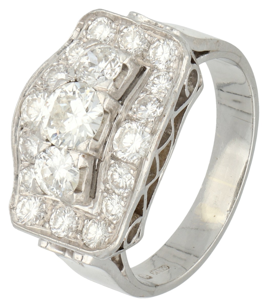 Platina tank ring bezet met ca. 1.53 ct. diamanten