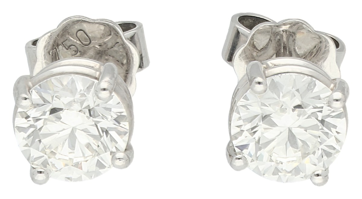 18K white gold solitaire earrings set with approx. 1.81 ct. diamond, including two IGI certificates