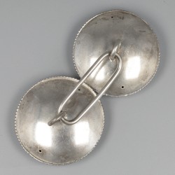 Broekstukken (2), weduwe A.O. Drost (A.J. Keus), Staphorst ca. 1960, zilver.