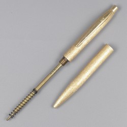 Caran d'Ache ballpointpen goud.