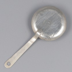 Miniatuur blaker, Gerrit Swaert (1690-1725), Haarlem ca. 1695, zilver.