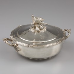 Art Nouveau terrine au-bain-marie "Faisan", F. Nicoud, Successeur de Lavalée, Parijs ca. 1880-1890, zilver.
