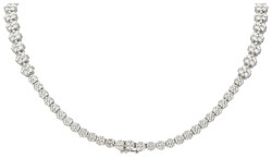 18K witgouden collier bezet met ca. 7.64 ct. diamant