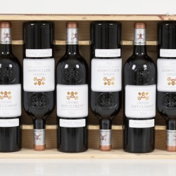 (6) Chateau Pape Clement - Grand Cru Classé - Pessac-Léognan - 2006.