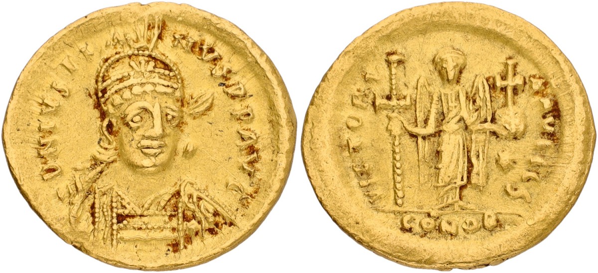 Byzantine Empire. Justinianus I. Solidus. ND (518 - 527 AD). VF.