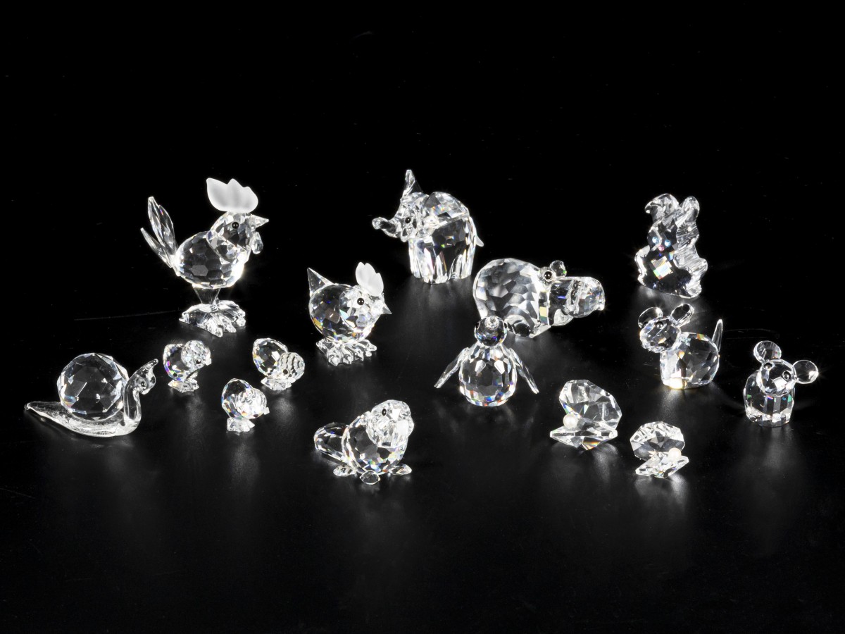 (15) Delig lot Swarovski miniaturen.