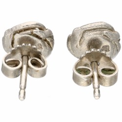 Zilveren gematteerde design oorstekers met een 18 kt. geelgouden middenstuk - 925/1000.