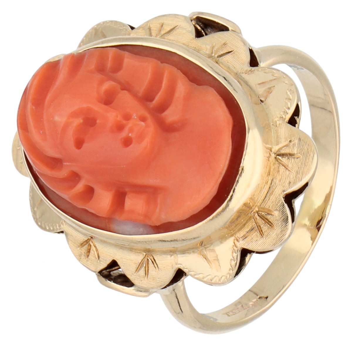 14K geelgouden ring met gesneden bloedkoraal