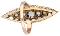 Goud-zilveren navette ring met diamant