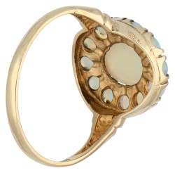 BWG geelgouden entourage ring bezet met opaal