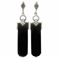 Set van zilveren Art Deco-stijl oorbellen en broche bezet met onyx en markasiet - 925/1000.