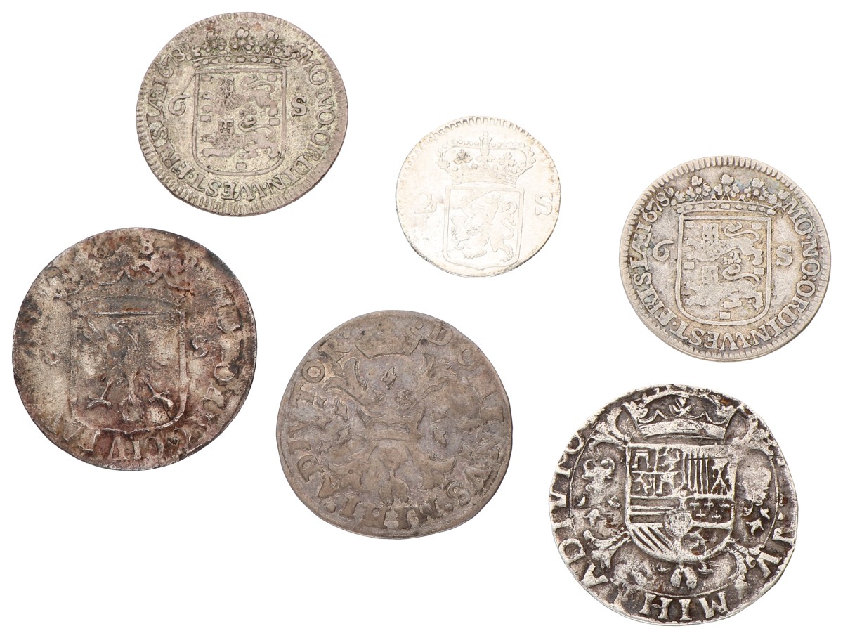 Lot (6) Provinciaal. Average VF