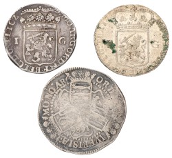 Lot (3) Gulden & Daalder. 1686, 1717 & 1793. Average VF