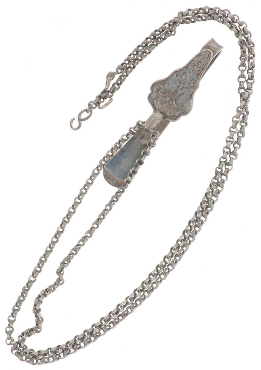 Chatelaine ketting met rokhaak zilver.