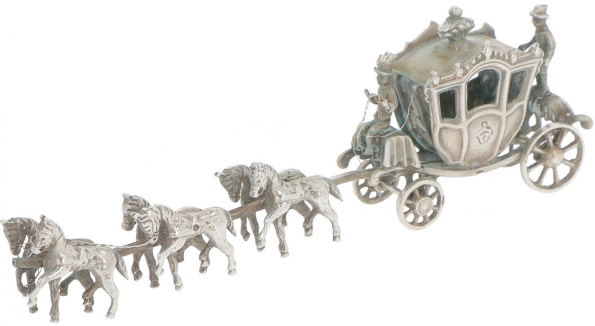 Miniatuur koninklijke koets met zesspan-paarden zilver.