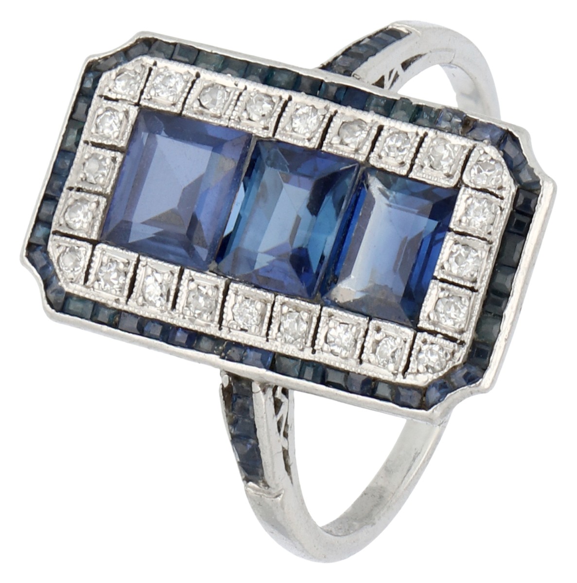 Platina Art Deco ring met saffier en diamant