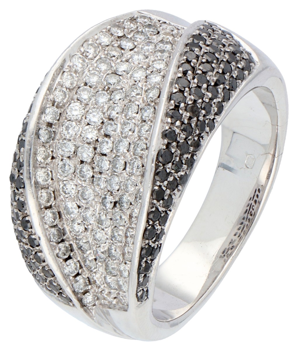 18K witgouden pavé ring bezet met ca. 0.94 ct. diamanten