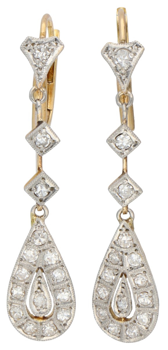 14K geelgouden Art  Deco oorhangers bezet met ca. 0.30 ct. diamanten