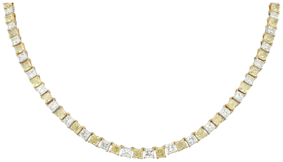 18K bicolor gouden schakelcollier bezet met ca. 32.20 ct. diamant, HRD gecertificeerd 
