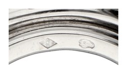 Dinh van 18K witgouden Ariane ring bezet met ca. 0.04 ct. diamanten