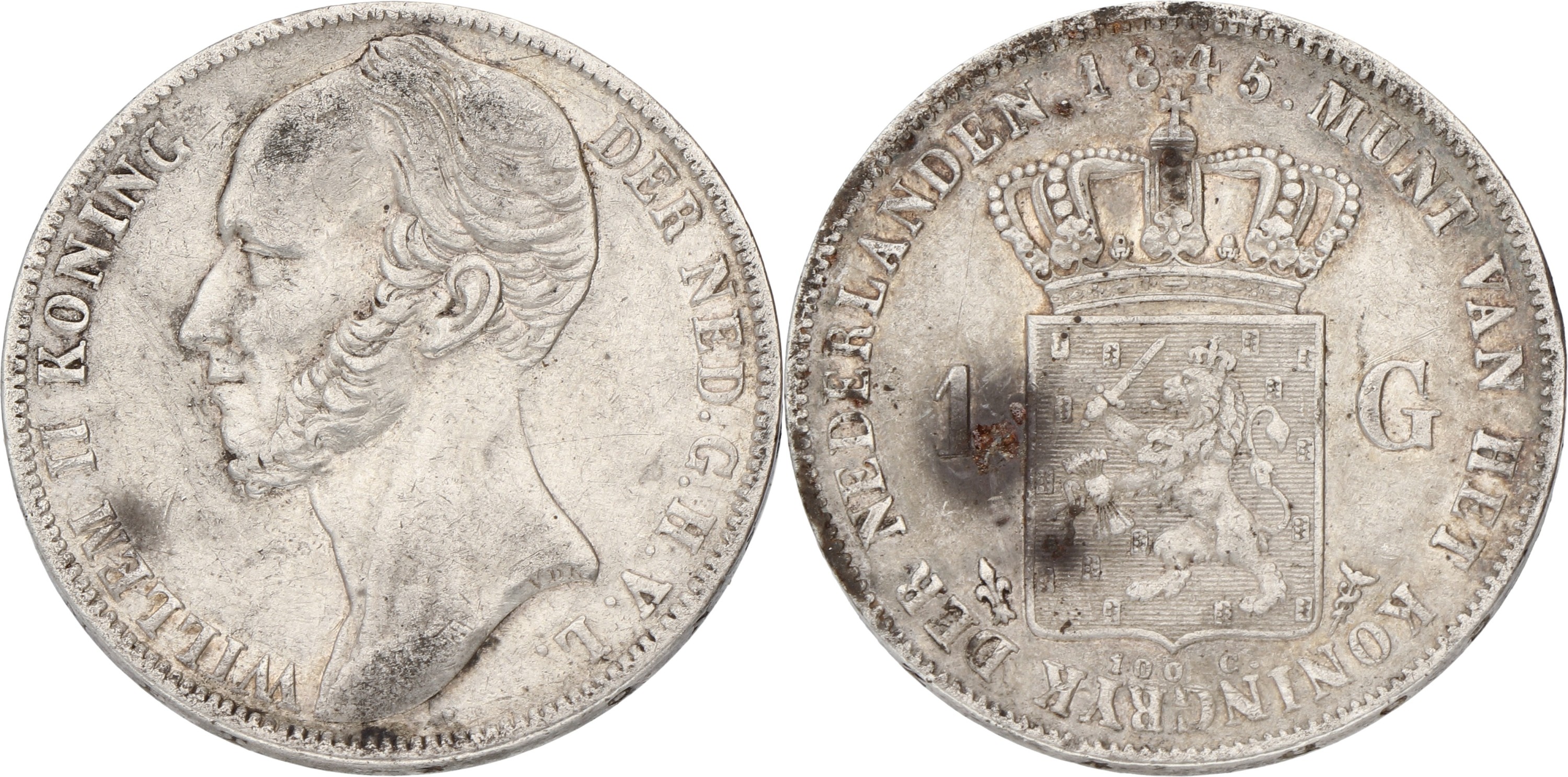 Goudwisselkantoor auction: 1 Gulden. Willem II. 1845. Without stripe between crown and shield. XF -