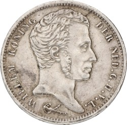 1 Gulden. Willem I. 1824. With stripe between crown and shield. VF / XF.