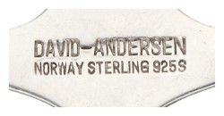 Sterling zilveren spang collier met hanger door Noorse designer David Andersen 