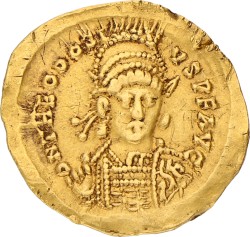 Byzantine Empire. Theodosius II. Solidus. ND (408 - 450 AD). VF