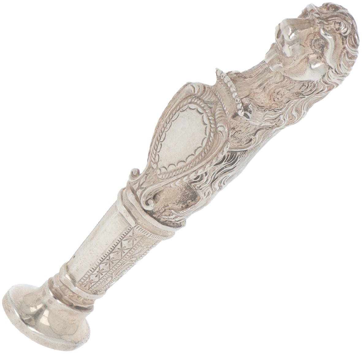 Lakstempel zilver.