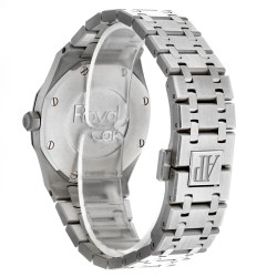 Audemars Piguet Royal Oak Lady 67650ST.00.1261ST.01 - Dames horloge - 2020