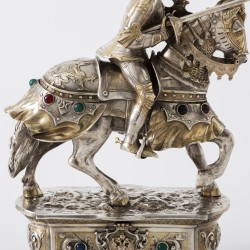 Toernooiridder te paard, Vereinigte Silberwarenfabriken Wolf & Knell, Hanau ca. 1920, zilver