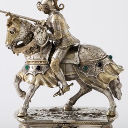 Toernooiridder te paard, Vereinigte Silberwarenfabriken Wolf & Knell, Hanau ca. 1920, zilver