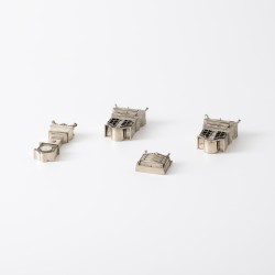 Miniatuur meubelen (4), Nederland / Italië ca. 1970-1980, zilver