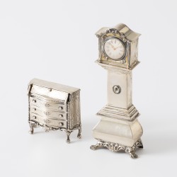 Miniatuur meubelen (4), Nederland / Italië ca. 1970-1980, zilver