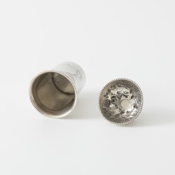 Verzameling zilverwerk (17), Nederland / Verenigd koninkrijk 20e eeuw, zilver