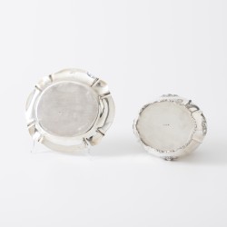 Koektrommel met dienblad, D. Schut, Rotterdam 1965, zilver