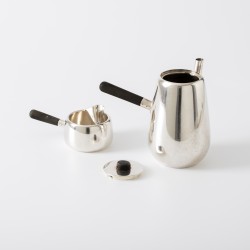 Koffieservies (2), ontwerp van Olaf Stæhr-Nielsen voor Anton Michelsen, Kopenhagen 1955, zilver