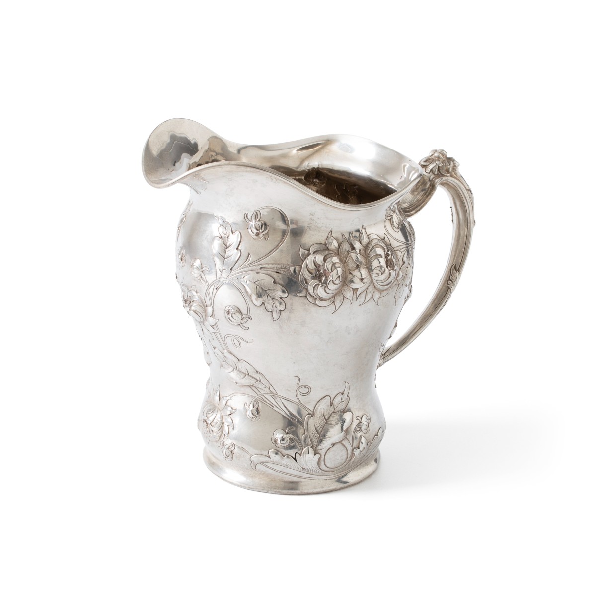 Art Nouveau waterschenkkan "Chrysanthemum", Gorham, Providence, Rhode Island ca. 1900-1910, zilver