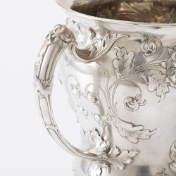 Art Nouveau waterschenkkan "Chrysanthemum", Gorham, Providence, Rhode Island ca. 1900-1910, zilver