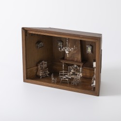Miniatuur kamer met zilveren miniaturen (19), H. Hooijkaas, Schoonhoven 1973/74