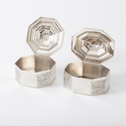 Biedermeier koektrommel set (3), Hendrikus Simon de Leeuw, 's-Hertogenbosch 1849/1852, zilver
