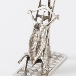 Miniatuur varken op trapleer, Arnoldus van Geffen (1728-1769), Amsterdam 1742, zilver