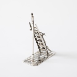 Miniatuur varken op trapleer, Arnoldus van Geffen (1728-1769), Amsterdam 1742, zilver