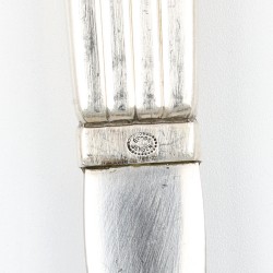 Georg Jensen saladecouvert (2), model Bernadotte, zilver. Ontworpen door Sigvard Bernadotte (1907-2002)