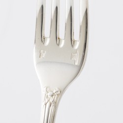 Christofle bestekcassette (111), model Rubans-croises, Parijs 1980-1990, verzilverd
